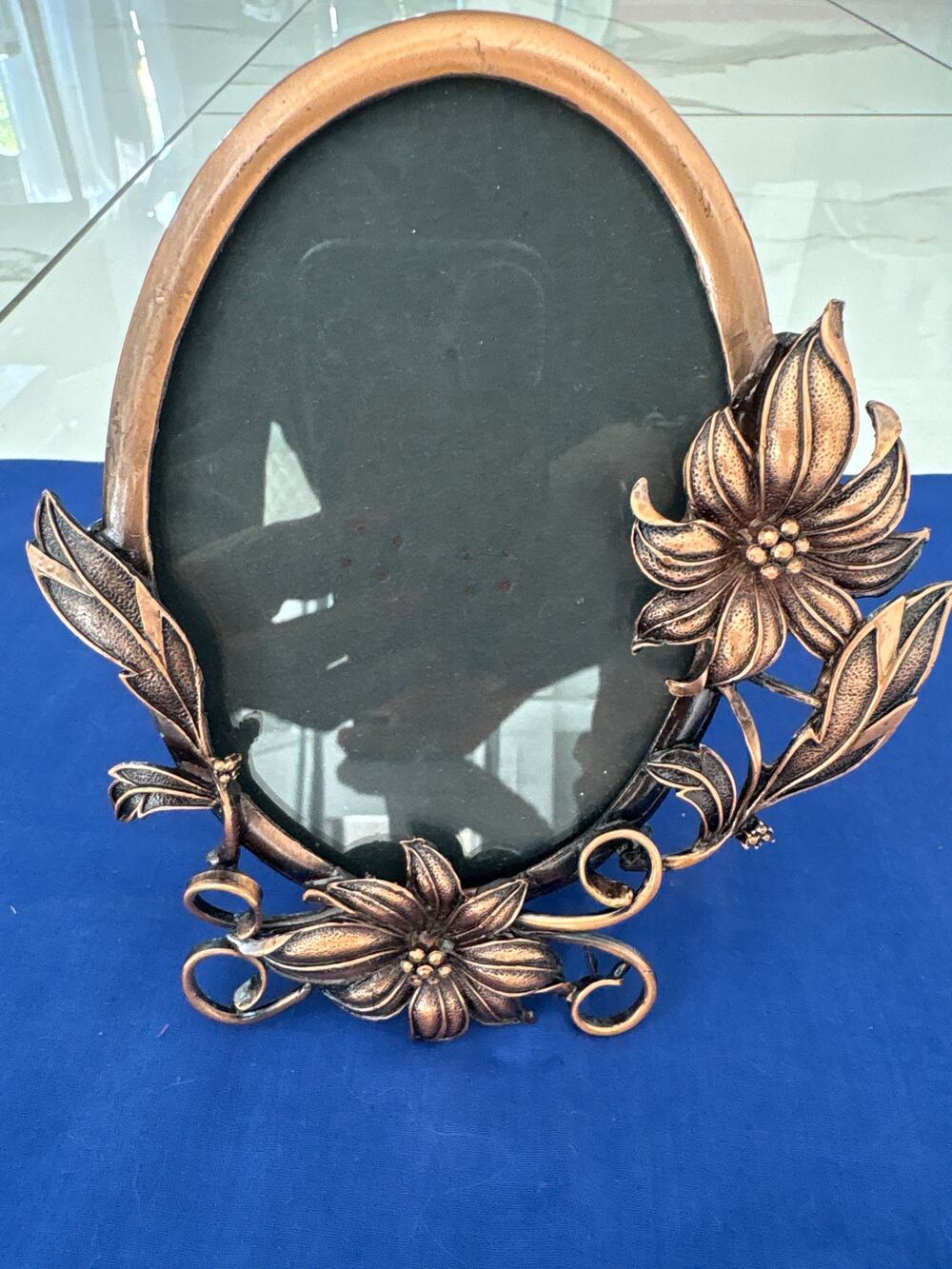 Vintage Art Nouveau Copper Flower Picture Frame Oval Tabletop Easel Back